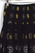 Load image into Gallery viewer, Reworked Floral Print Skirt
