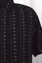 Load image into Gallery viewer, Black Abstract Print Shirt
