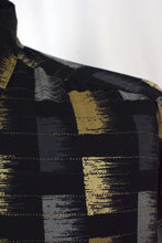 Load image into Gallery viewer, Square Print Shirt
