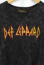 Load image into Gallery viewer, 2020 Def Leppard T-shirt
