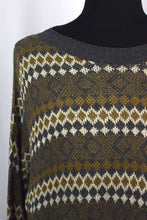 Load image into Gallery viewer, Striped Knitted Jumper
