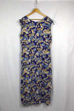 Load image into Gallery viewer, Mickey Mouse Print Dress
