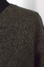 Load image into Gallery viewer, United Colors of Benetton Brand Knitted Jumper
