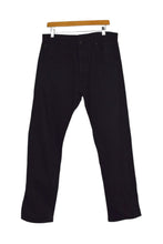 Load image into Gallery viewer, Black 501 Levi Strauss &amp; Co Brand Jeans
