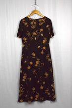 Load image into Gallery viewer, Floral Print Dress
