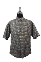 Load image into Gallery viewer, Diamond Square Print Shirt

