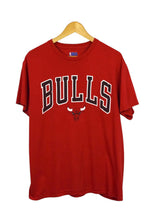Load image into Gallery viewer, Chicago Bulls NBA T-Shirt

