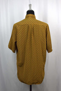 Abstract Circle Print Shirt