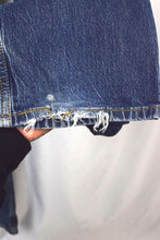 Load image into Gallery viewer, Levi Strauss &amp; Co. Brand 505 Jeans
