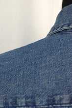 Load image into Gallery viewer, Wrangler Brand Denim Shirt
