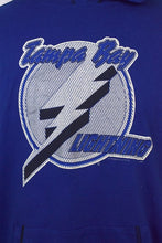 Load image into Gallery viewer, DEADSTOCK Tampa Bay Lightning NHL Hoodie
