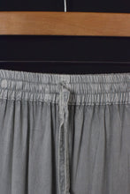 Load image into Gallery viewer, Grey Shirt
