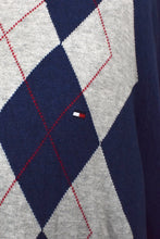 Load image into Gallery viewer, Tommy Hilfiger Brand Knitted Jumper
