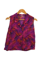 Load image into Gallery viewer, Vibrant Feather Print Blouse
