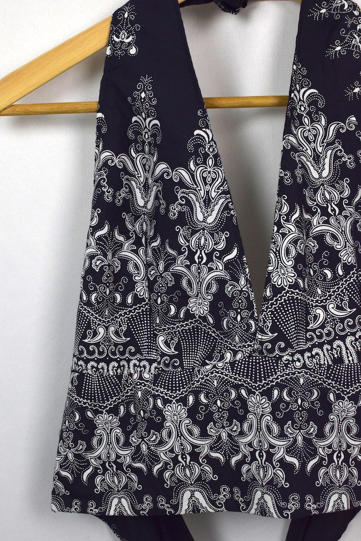 Reworked Floral Print Tie-Up Crop Top