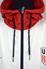 Load image into Gallery viewer, 2017 DEADSTOCK Nike USA Spray Jacket
