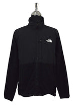 Load image into Gallery viewer, Ladies North Face Brand Fleece Jacket

