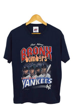 Load image into Gallery viewer, 1998 New York Yankees MLB T-Shirt
