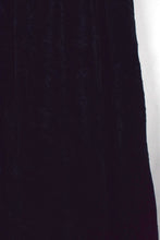 Load image into Gallery viewer, Sag Harbor Brand Velvet Skirt
