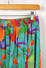 Load image into Gallery viewer, Colourful Abstract Print Skirt
