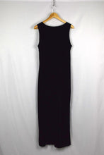 Load image into Gallery viewer, Black Velvet Dress
