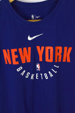 Load image into Gallery viewer, New York Knicks NBA T-shirt
