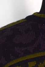 Load image into Gallery viewer, Abstract Striped Knitted Jumper
