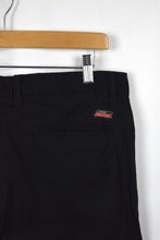 Load image into Gallery viewer, Dickies Brand Black Cargo Pants
