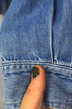 Load image into Gallery viewer, 90s Winnie The Pooh Denim Top
