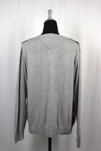 Load image into Gallery viewer, Tommy Hilfiger Brand Knitted Jumper
