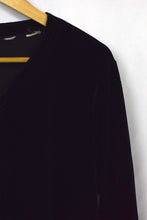 Load image into Gallery viewer, Black Velvet Blouse
