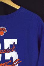 Load image into Gallery viewer, Derrick Rose New York Knicks NBA T-shirt
