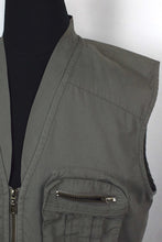 Load image into Gallery viewer, Westbury Brand Hunting Vest
