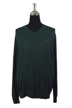 Load image into Gallery viewer, Tommy Hilfiger Brand knitted Jumper
