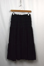 Load image into Gallery viewer, NEW Black Lace Detail Skirt
