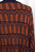 Load image into Gallery viewer, Abstract Knitted Jumper
