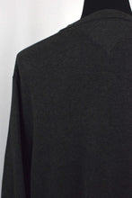 Load image into Gallery viewer, Tommy Hilfiger Brand V-neck Jumper

