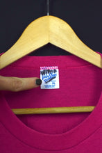 Load image into Gallery viewer, 80s/90s New York Girl Scouts T-shirt

