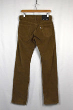 Load image into Gallery viewer, Levis Brand 514 Corduroy Pants
