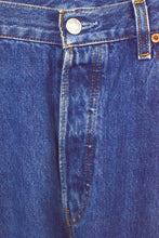 Load image into Gallery viewer, Levi Strauss Brand 501 Jeans
