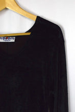 Load image into Gallery viewer, 80s/90s Black Velvet Dress
