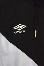 Load image into Gallery viewer, Umbro Brand Spray Jacket
