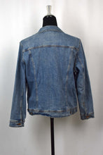 Load image into Gallery viewer, Ladies Old Navy Brand Denim Jacket
