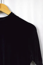 Load image into Gallery viewer, 80s/90s Velvet Top
