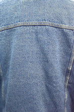 Load image into Gallery viewer, Wrangler Brand Denim Jacket
