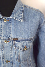 Load image into Gallery viewer, Pepe Perez Brand Denim Jacket
