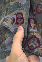 Load image into Gallery viewer, Abstract Square Print Shirt

