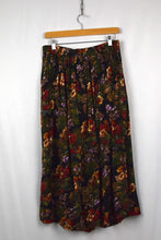 Load image into Gallery viewer, 80s/90s Floral Print Skirt
