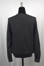 Load image into Gallery viewer, Tommy Hilfiger Brand Knitted Jumper
