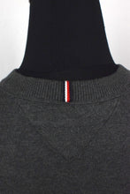 Load image into Gallery viewer, Tommy Hilfiger Brand Knitted Jumper
